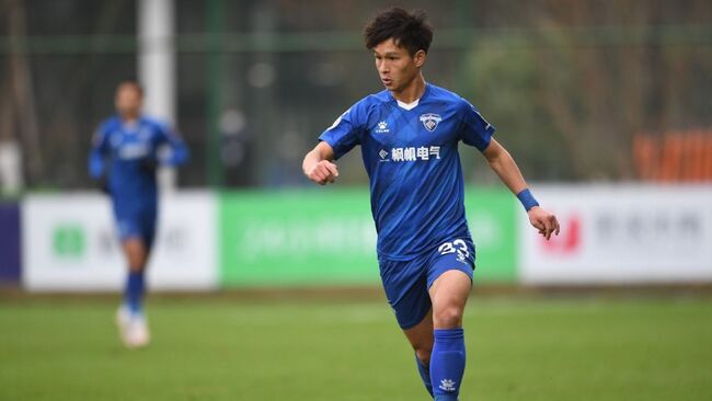 Màn thư hùng kịch tính Nanjing City vs Yanbian Longding