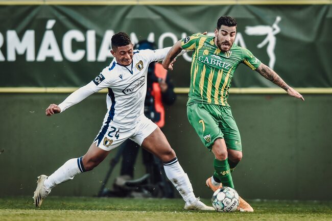 Góc chuyên gia soi kèo Desportivo de Tondela vs FC Famalicao, 21h30 ngày 16/08 2 Màn so tài đỉnh cao Desportivo de Tondela vs FC Famalicao